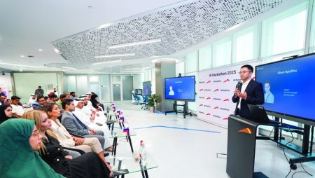 «طرق دبي» تنظم «هاكاثون» للذكاء الاصطناعي التوليدي باستخدام البيانات المفتوحة