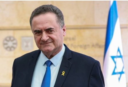 وزير الدفاع الإسرائيلي: غزة تحترق