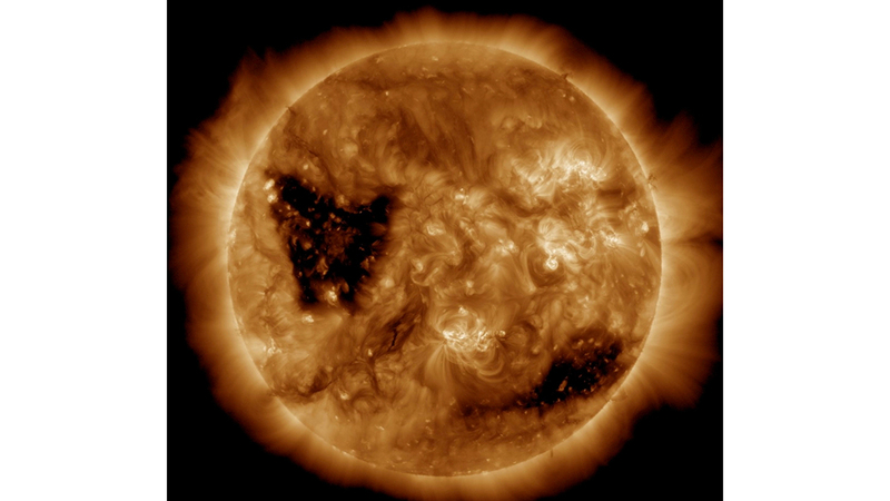 باحثون في «نيويورك أبوظبي» يُوظّفون الذكاء الاصطناعي للتنبؤ بالرياح الشمسية المدمرة