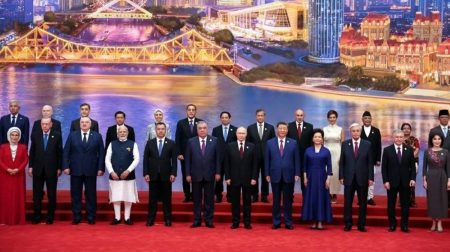 افتتاح قمة منظمة شنغهاي للتعاون بتيانجين الصينية