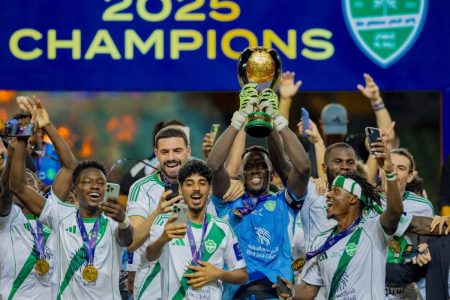 بعد أزمة قرارات السوبر.. اتحاد القدم يقيل القاسم ويؤكد شرعية لقب الأهلي