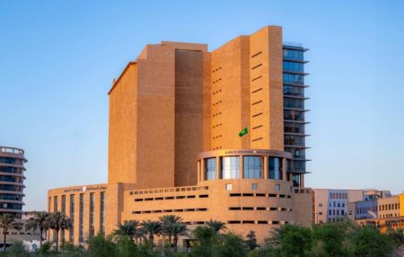 سقوط الحق في سماع الدعوى الإدارية بانقضاء المهل النظامية