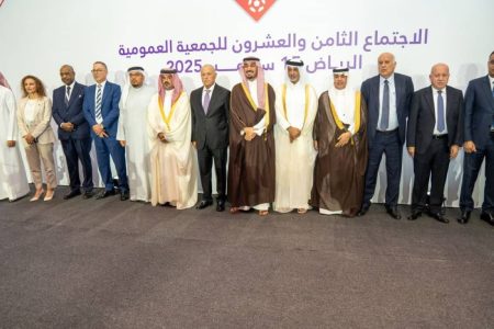 تزكية عبدالعزيز الفيصل رئيساً للاتحاد العربي