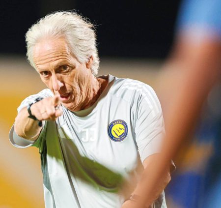 العالمي يبدأ رحلة التحدّي في «آسيا 2»