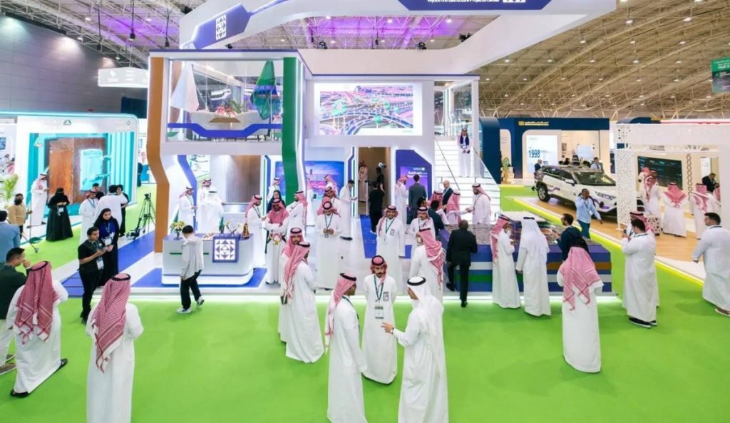 المنتدى العالمي للبنية التحتية بالرياض يختتم يومه الثاني بتوقيع 4 اتفاقيات