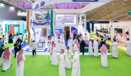 المنتدى العالمي للبنية التحتية بالرياض يختتم يومه الثاني بتوقيع 4 اتفاقيات