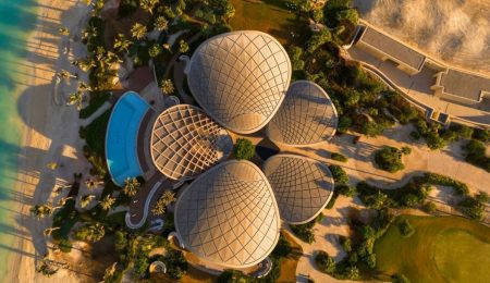 «كورال بلوم» فكرة تجسّدت واقعاً مبهراً لرؤية ولي العهد