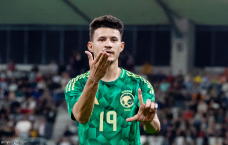 الحمدان.. 6 أهداف دولية بعد مفارقة الاحتياط