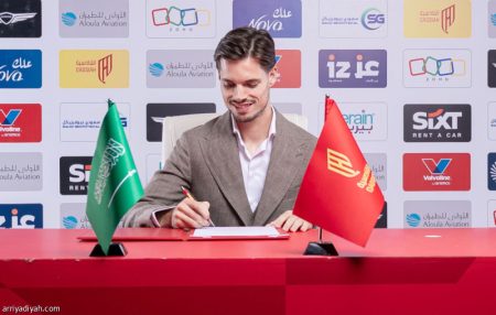 الخميس.. فايجل ينضم إلى تدريبات القادسية