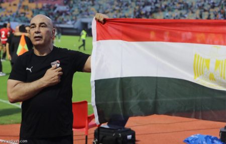 حسام: التعادل مع بوركينا فاسو يمنحنا الأفضلية