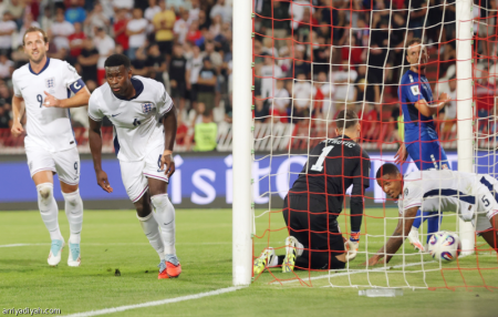 الفوز الخامس.. إنجلترا تنتزع الصدارة من صربيا