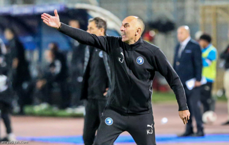 الأحد.. الأهلي يترقب بيراميدز وأوكلاند سيتي