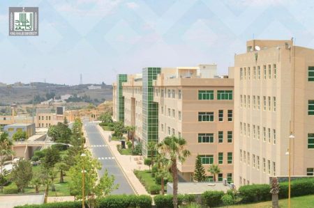 باحثون في جامعة الملك خالد يبتكرون تقنية لتنقية المياه بقشور التين