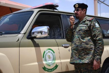 القبض على 5 أشخاص لتهريبهم وترويجهم القات في جازان وعسير