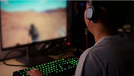 مختصة: غياب الرقابة على الجيل القادم في الألعاب الرقمية يؤدي إلى ضعف مهاراتهم الاجتماعية