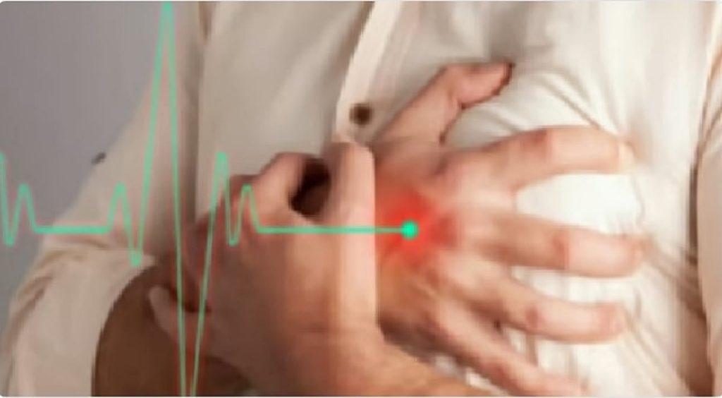 مختص: السمنة البطنية أخطر من العامة.. وقياس الضغط بالمنزل يقلل المضاعفات القلبية 30%