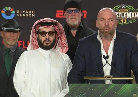 لأول مرة في التاريخ خارج أمريكا الشمالية.. الرياض ستستضيف عرض المصارعة الحرة "راسلمينيا"