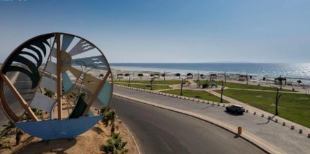 أملج شواطئ خلابة ومشروعات بلدية تعزز جودة الحياة