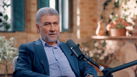 من إسرائيل إلى إيران.. كيف غيرت القوى الدولية وعي العرب وهوية عدوهم؟