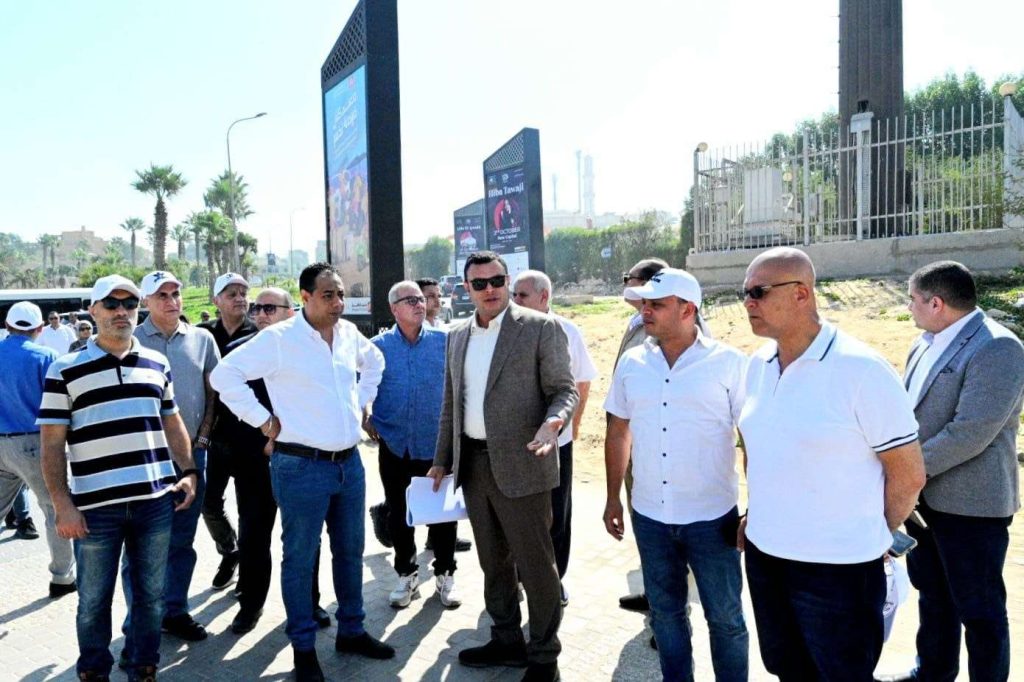 وزير الإسكان يتفقد الأعمال الجاري تنفيذها لتطوير محور 26 يوليو والتوسعات الشرقية بمدينة 6 أكتوبر