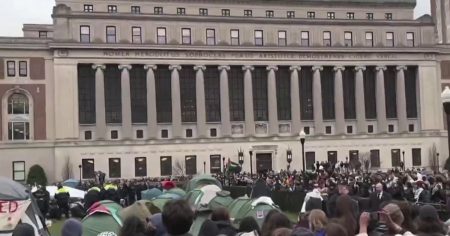 Columbia University sees multiple arrests during pro-Palestinian demonstrations 1713481584332 nn ahy dozens arrested pro palestinian protests columbia univ 240418 1920x1080 i2i691