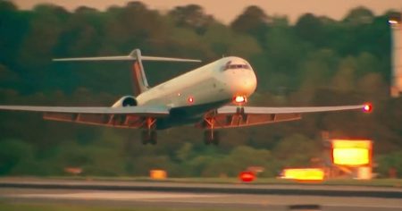 U.S. Airlines Anticipate Increase in Airfares Due to Reduced Plane Deliveries 1713742509344 nn mpa plane shortage ahead of record summer travel 240421 1920x1080 neu98o