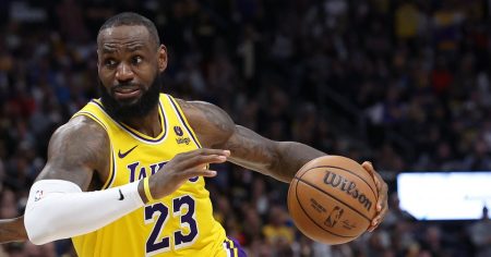 240423 lebron james lakers mn 0935 9ce802