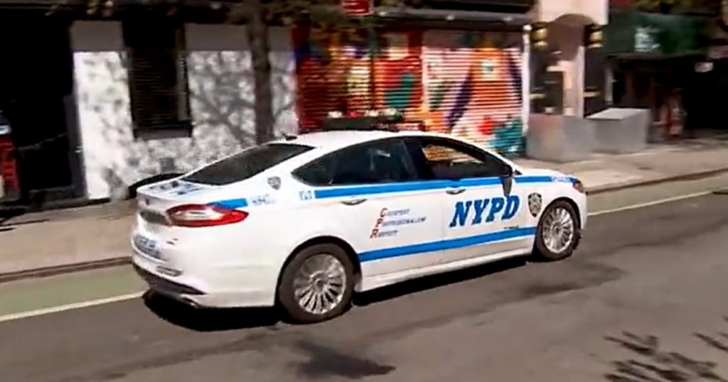 240423 nypd car vehicle WNBC snip ac 708p 16df22