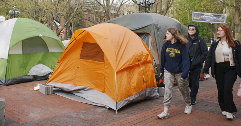 240424 university michigan gaza protests mn 1450 4dbc85