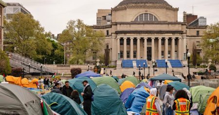 240429 columbia university gaza protest mn 0850 5f83d9