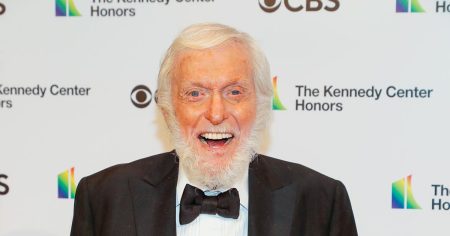 Dick Van Dyke tg 045