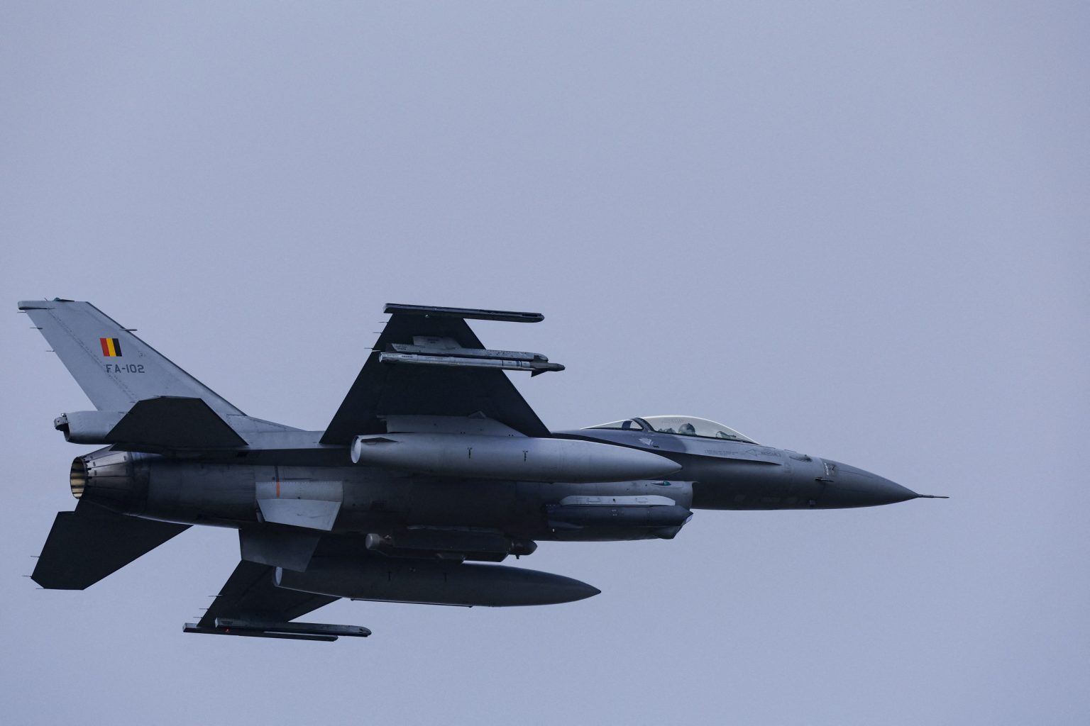 belgian f 16 seen flight