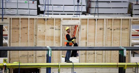 construction workers shortage canada