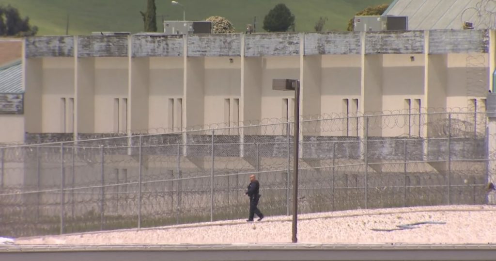 nc pkg dublin prison 240416 10p3r3