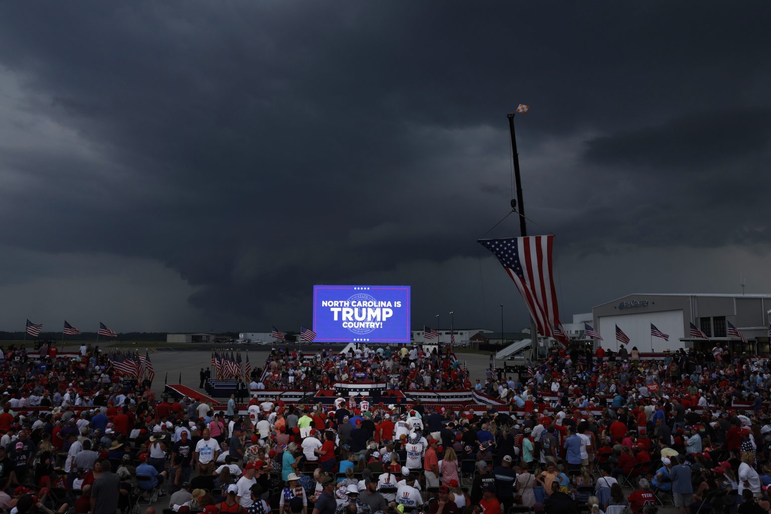 trump north carolina rally canceled