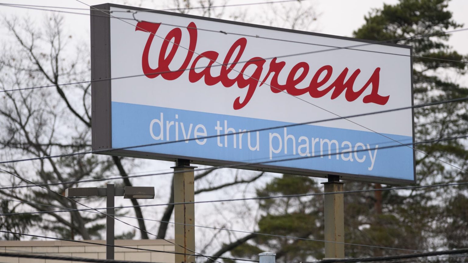 107353703 1704292367947 gettyimages 1897284368 WALGREENS EARNINGS FIGURES