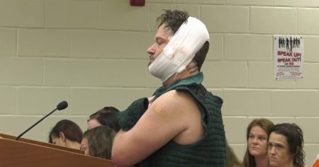 Florida man accused in fatal bus crash denied bail by judge 1715791972616 now daily a florida bus crash no bond 240515 1920x1080 767jit