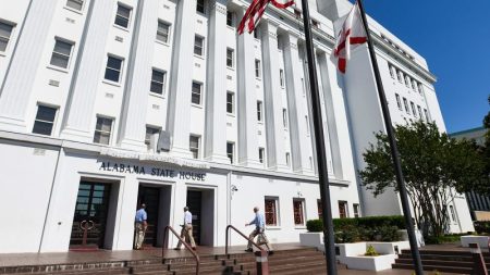 230725172420 alabama statehouse file