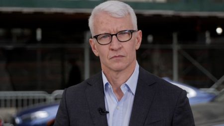 240503135224 anderson cooper trump trial 2