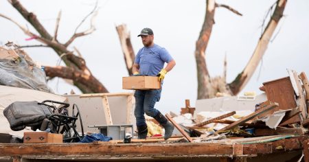 240521 Severe Weather Iowa ac 1037p 173d72