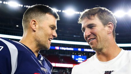 Eli Manning Tom Brady2