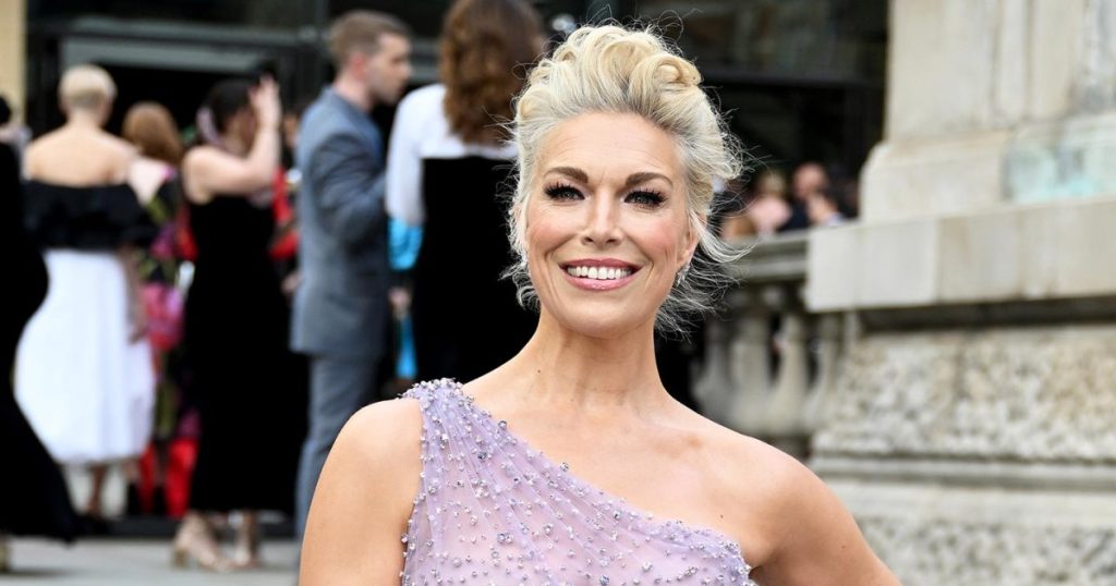 Hannah Waddingham Stands Up to Red Carpet Photographer Who Asks Her to Show Leg