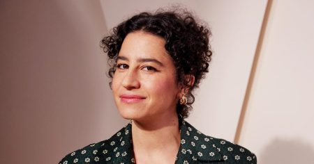 Ilana Glazer Dishes on Conveying the Worst Trip Imaginable During Chaotic Babes Mushroom Scene