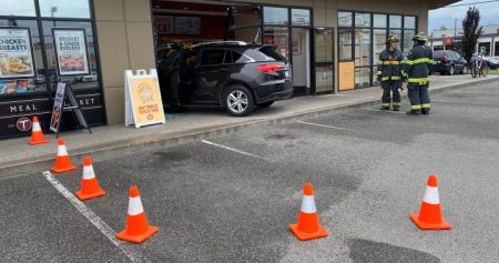 Kelowna SUV into bakery 2