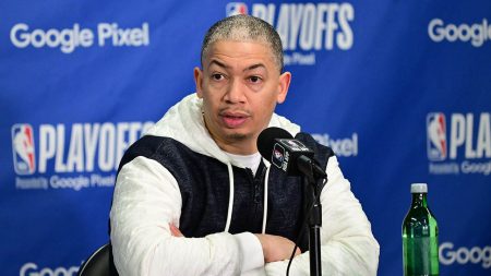 Tyronn Lue Clippers