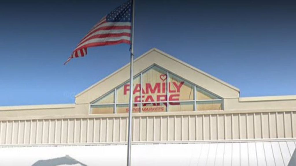 family fare sign