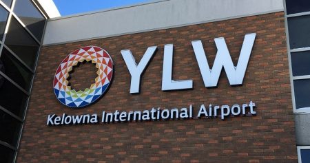 kelowna international airport 2019 02 13