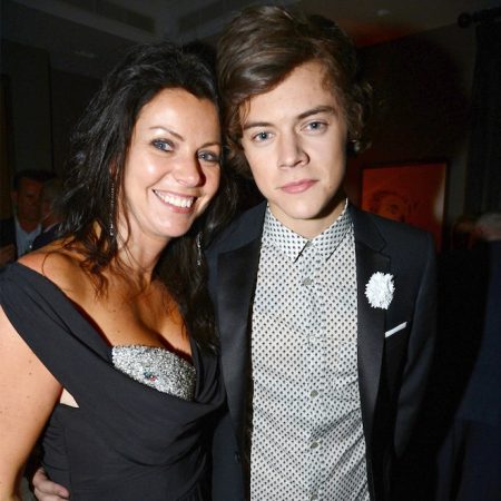 rs 1200x1200 220505152846 1200 harry styles anne twist.ct