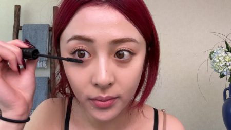 vogue beauty secrets huh yunjin