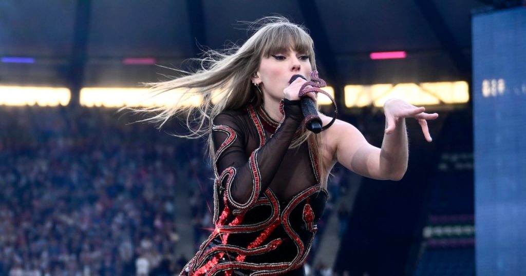 GettyImages 2156561176 Taylor Swift